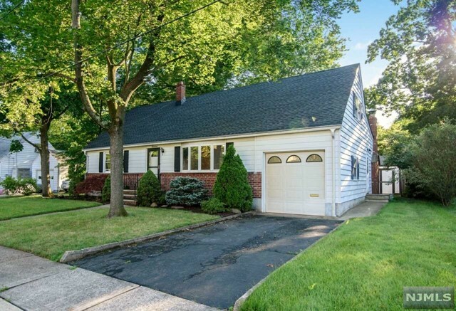 Property Photo: 17 Cherry Court NJ 07626