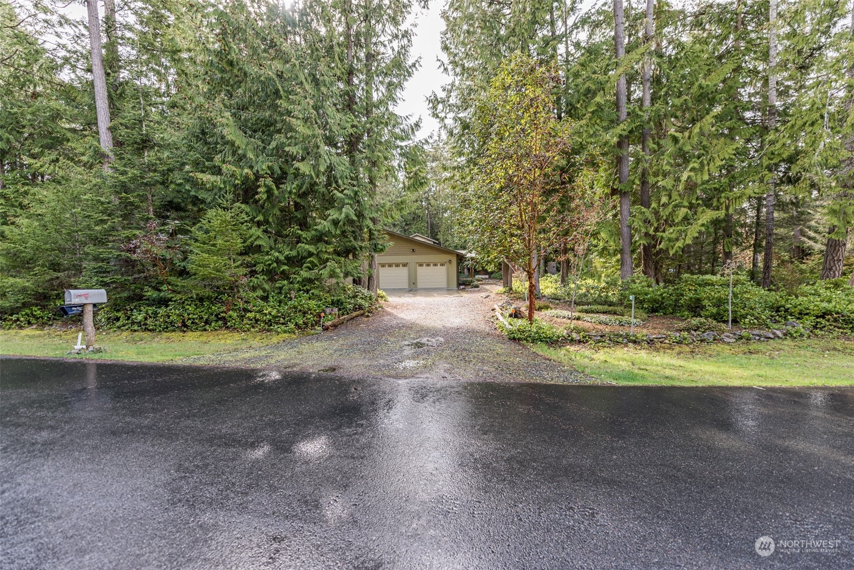 Property Photo:  521 Hunt Road  WA 98363 