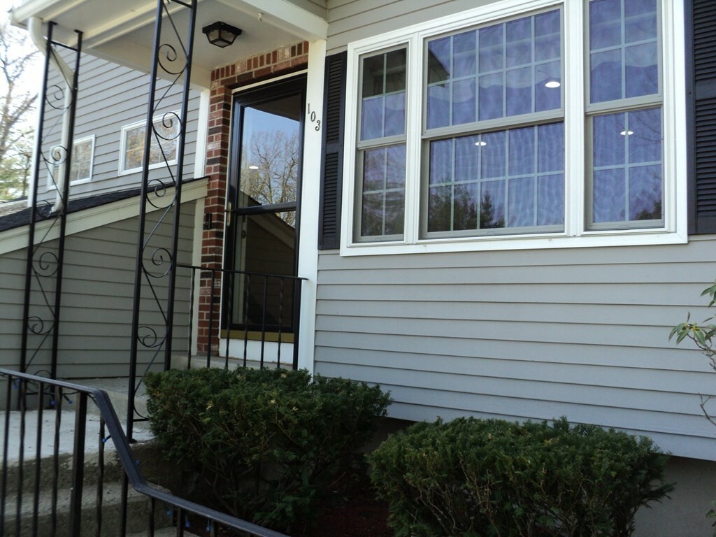 Property Photo:  103 Torrey Lane Ext 103  MA 01520 