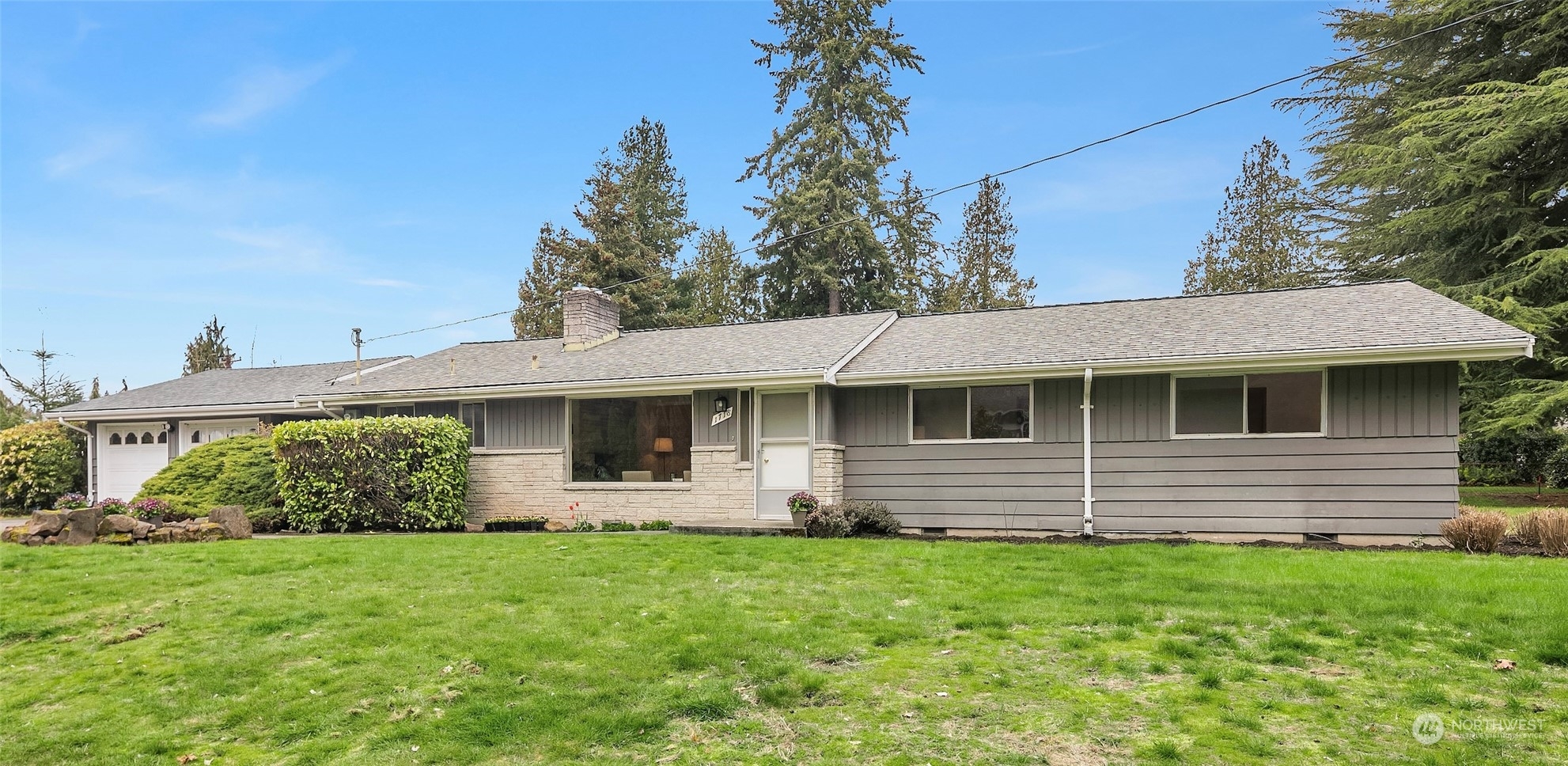 Property Photo:  1718 NE 143rd Street  WA 98125 