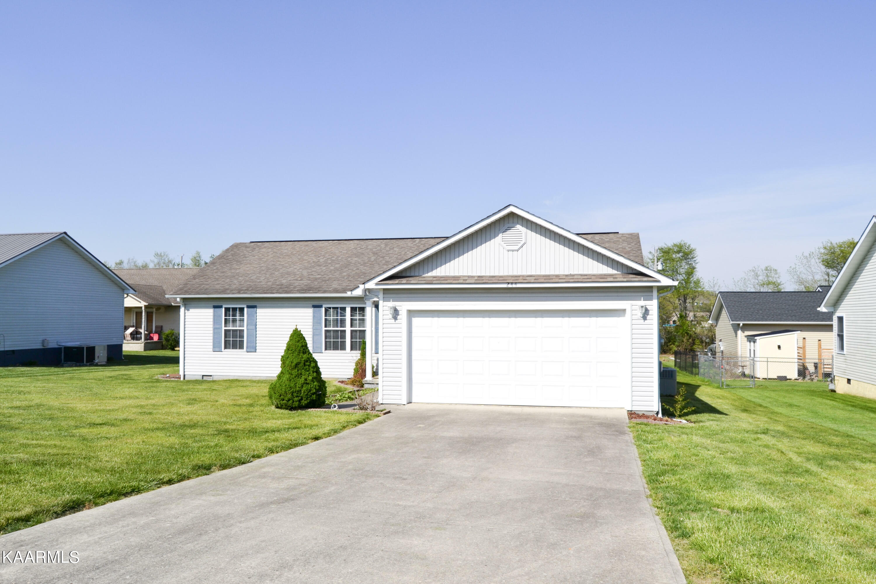 Property Photo:  244 Jesse Loop  TN 38555 