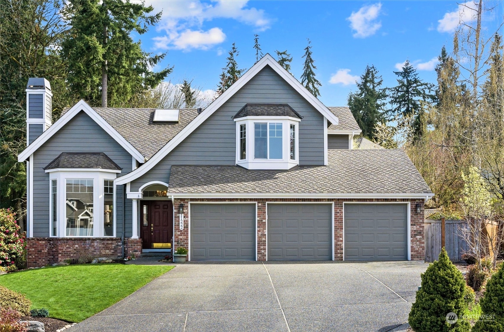 Property Photo:  11222 39th Drive SE  WA 98208 