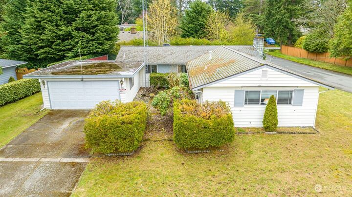 158 160th Avenue SE  Bellevue WA 98008 photo