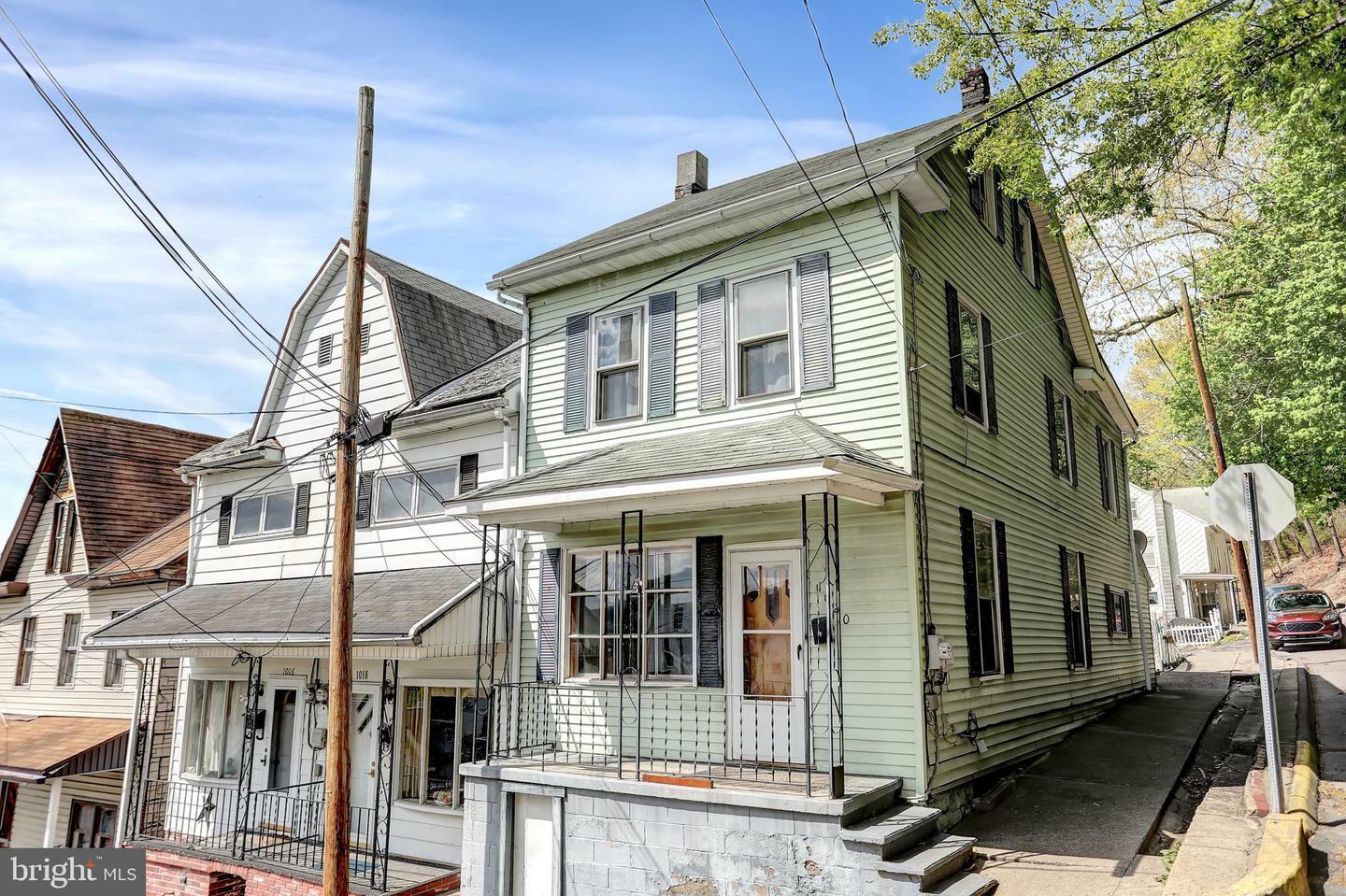 Property Photo:  1020 N Washington Street  PA 17872 