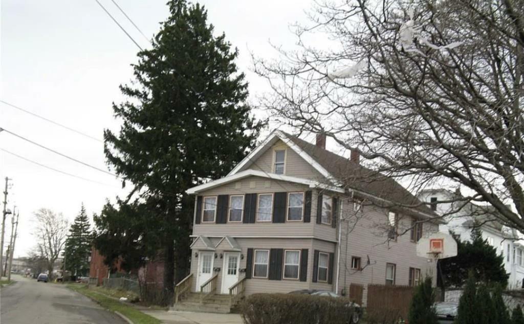 Property Photo:  2313 McKinley Avenue  PA 16504 