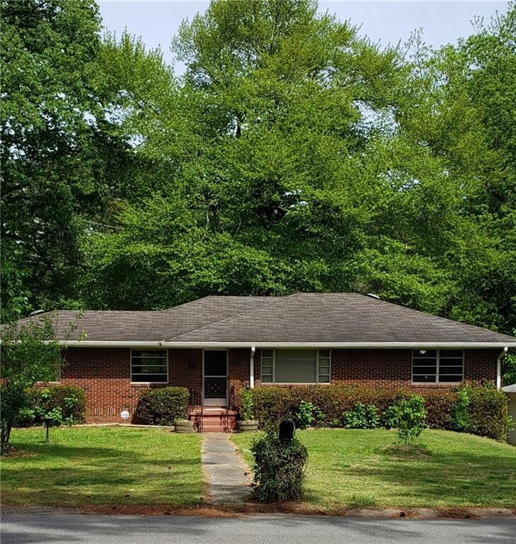 Property Photo: 732 Iroquois Drive NE GA 30060