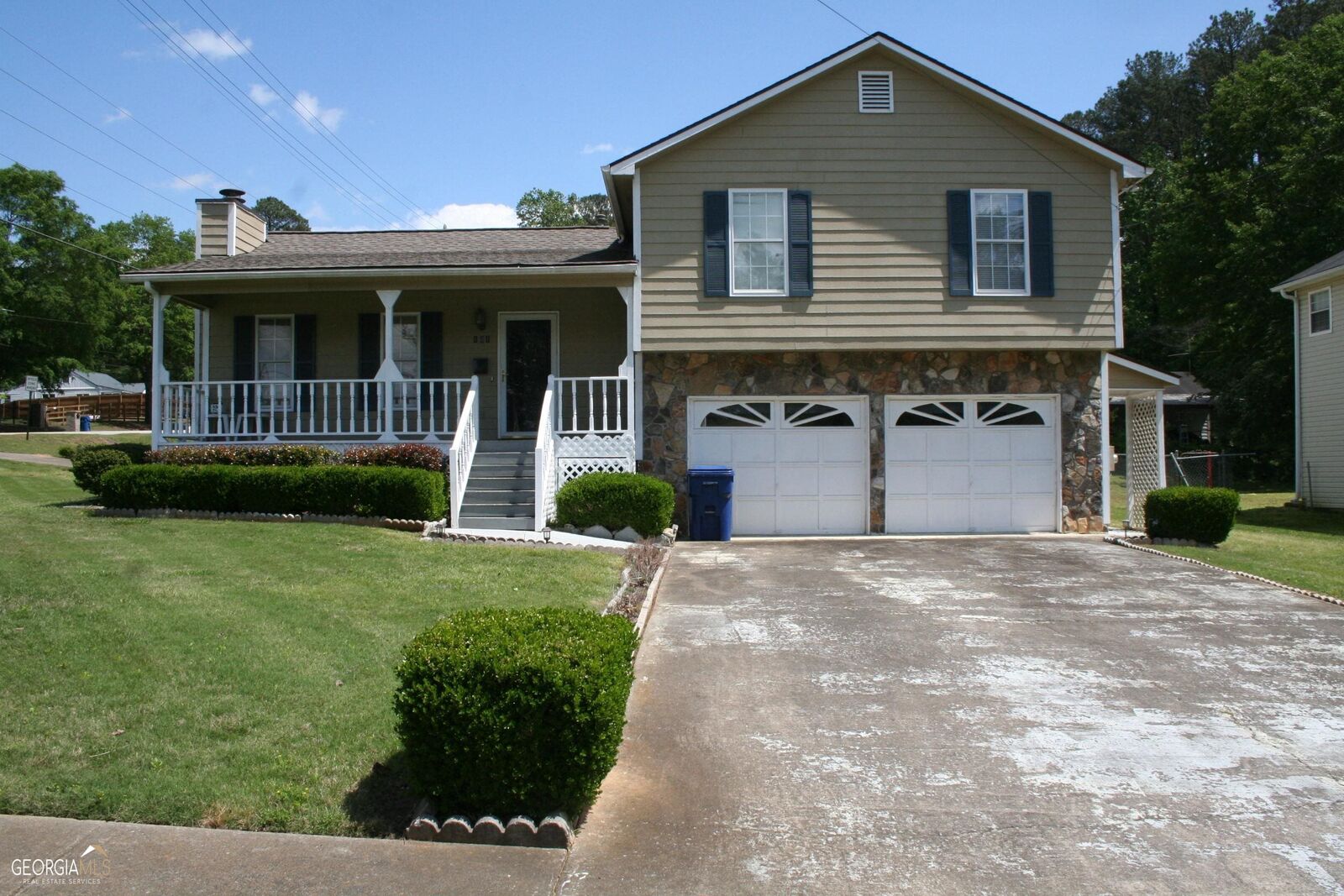 Property Photo:  101 Ashford Drive  GA 30132 