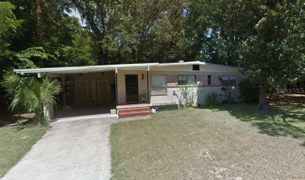 Property Photo:  27 NW 36th Street  FL 32607 