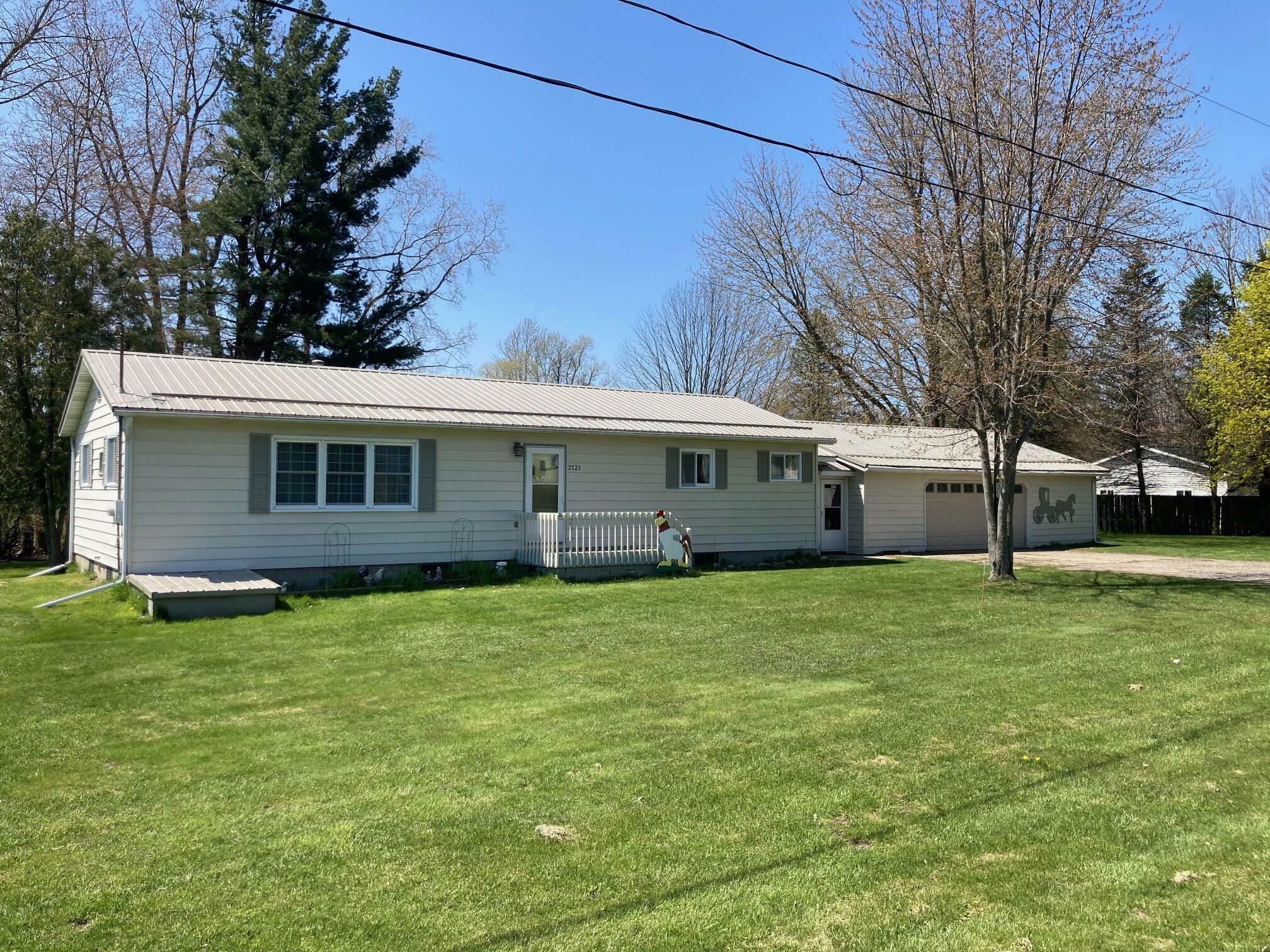 Property Photo:  2121 W Howard City-Edmore  MI 48886 