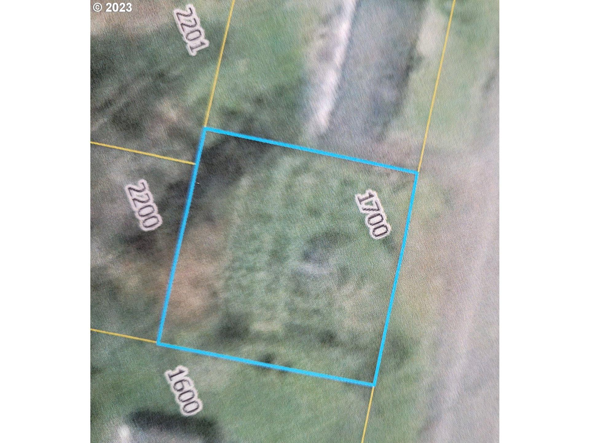 Property Photo: 1700 Pacific Dr OR 97121