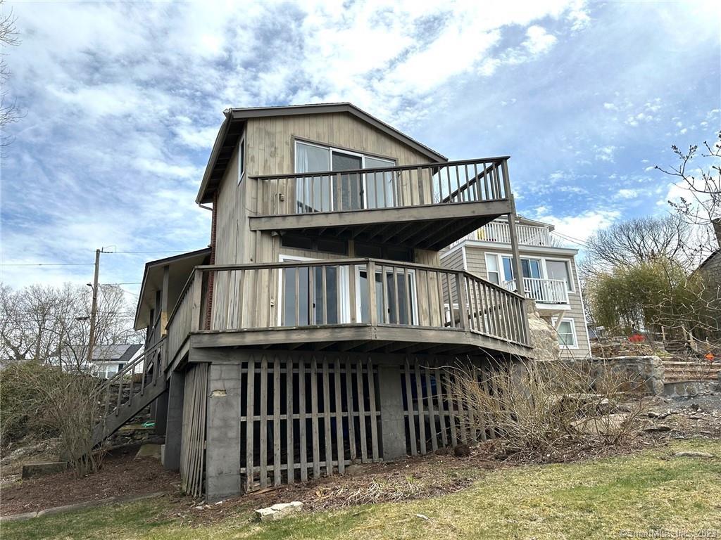 Property Photo: 102 Riverview Avenue CT 06405