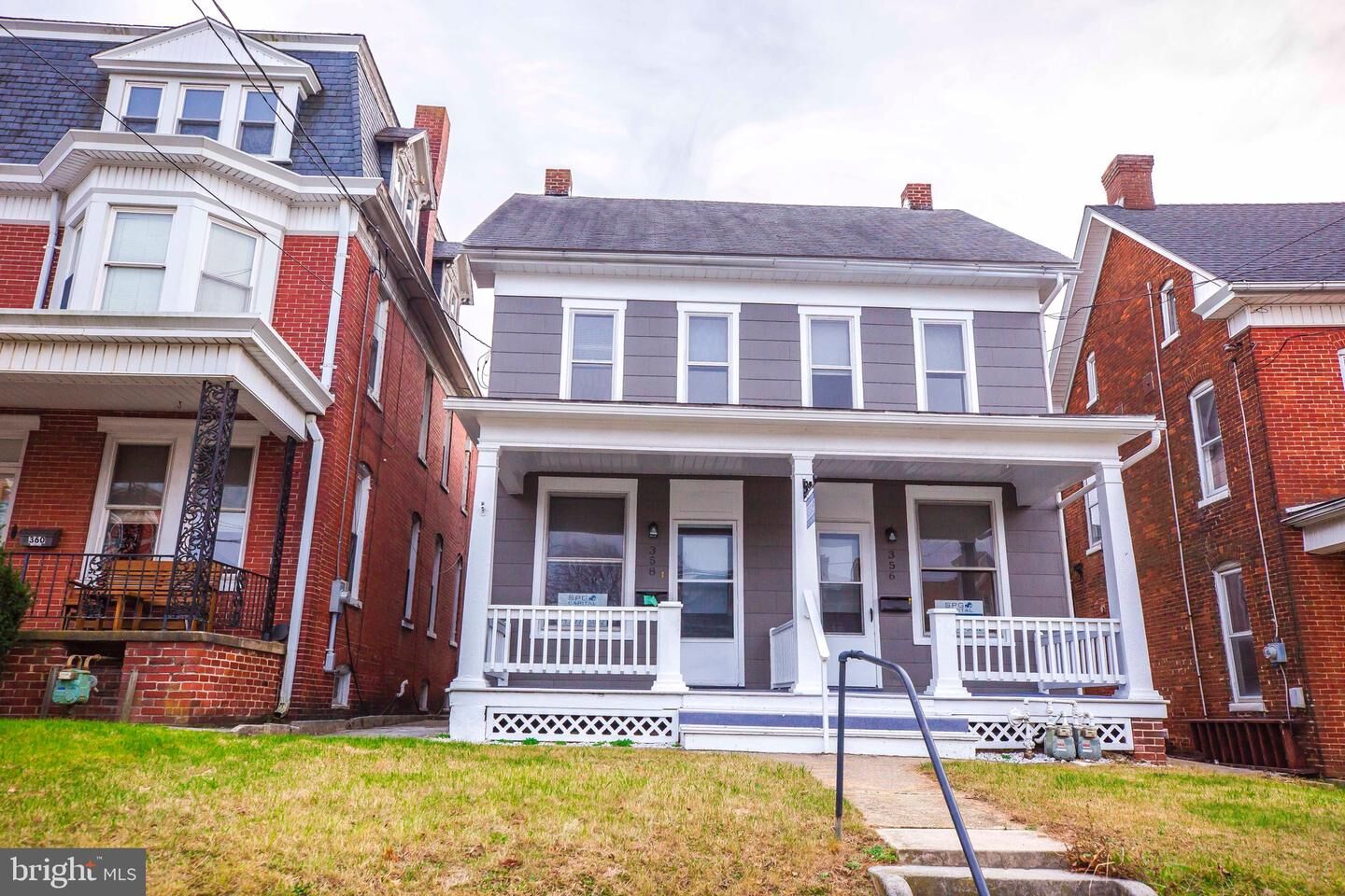 Property Photo:  358 E Main Street  PA 17313 