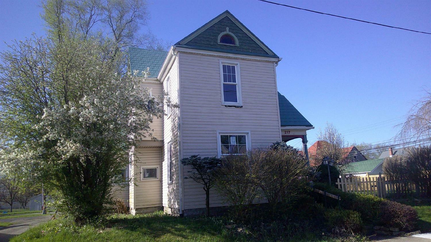 Property Photo:  217 E Monfort St  OH 45320 