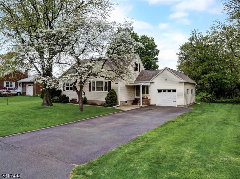 Property Photo:  23 Evagrod St  NJ 08807 