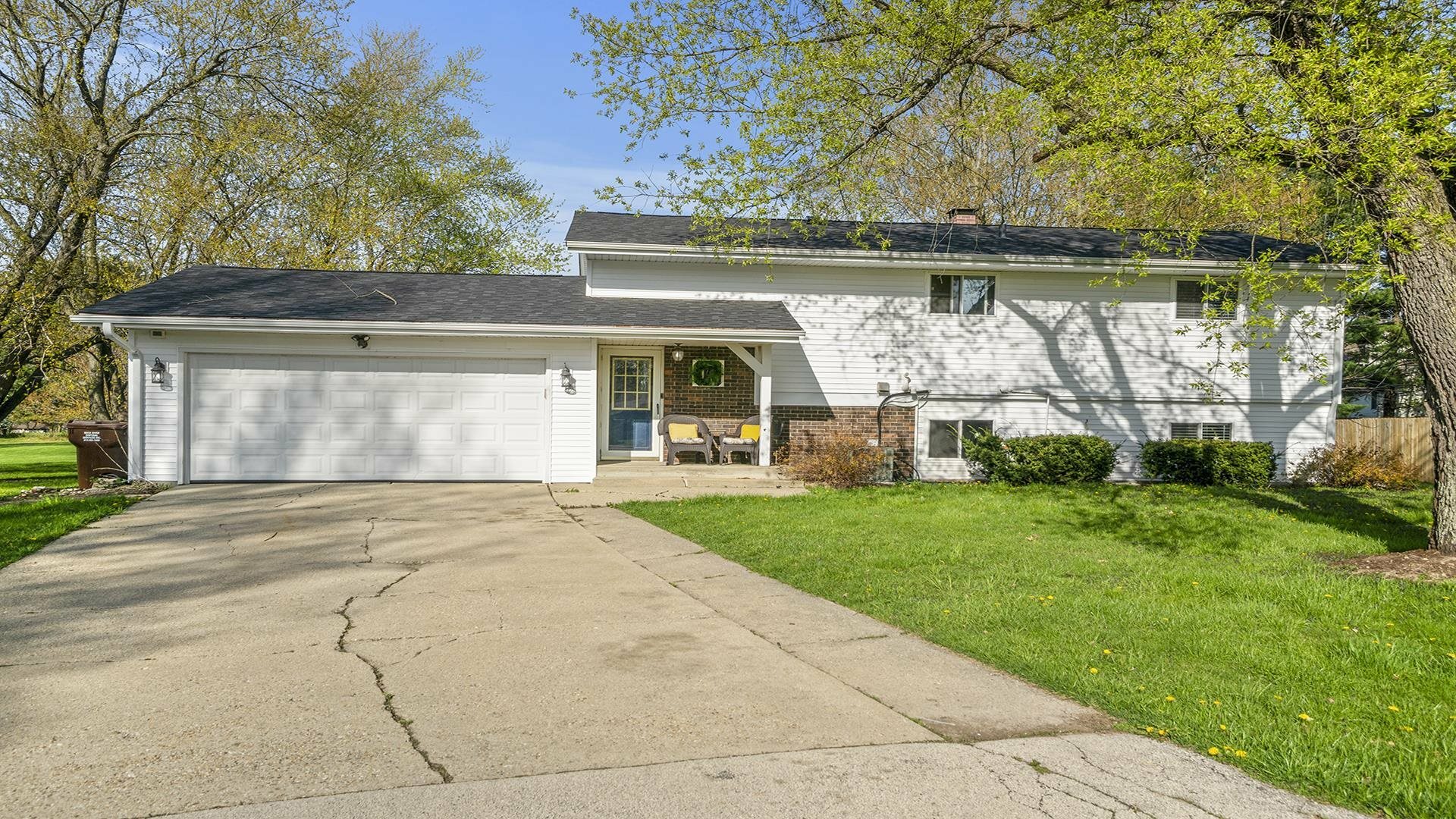 Property Photo:  3934 Capron Drive  IL 61109 