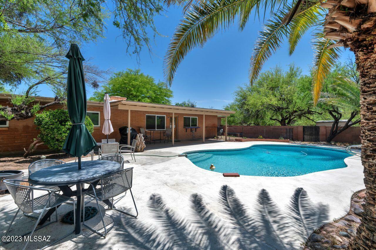 Property Photo: 2825 N Conestoga Avenue AZ 85749