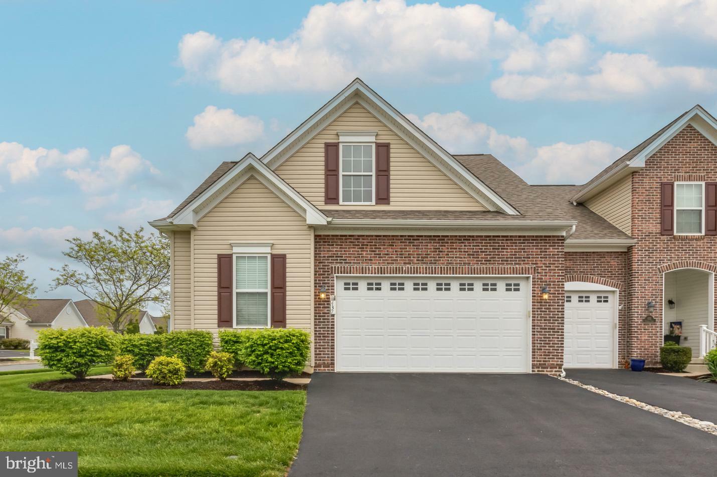 Property Photo: 437 Sundial Lane DE 19709