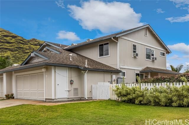 Property Photo:  87-863 Kulauku Street  HI 96792 