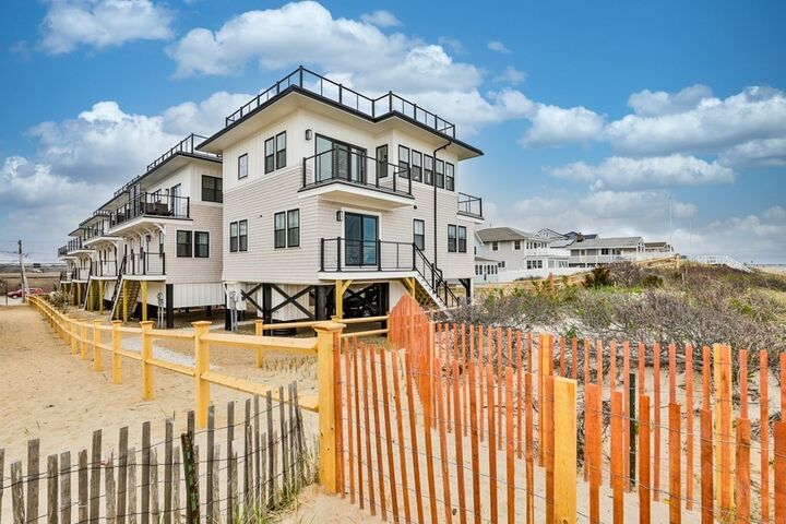 Property Photo: 504 North End Blvd Unit C MA 01952