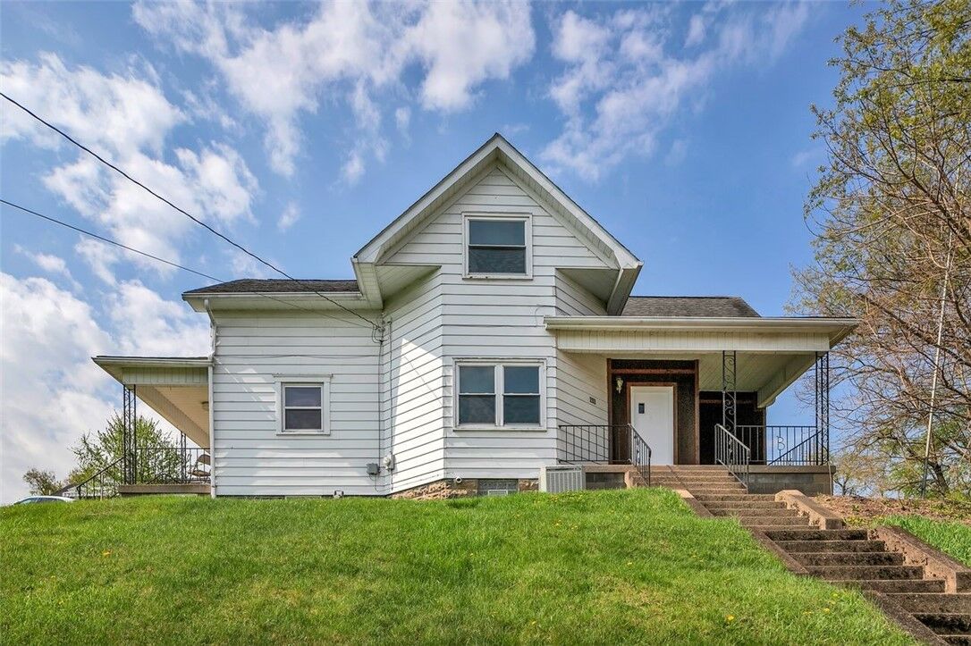 Property Photo:  203 W Dickson St  PA 15060 