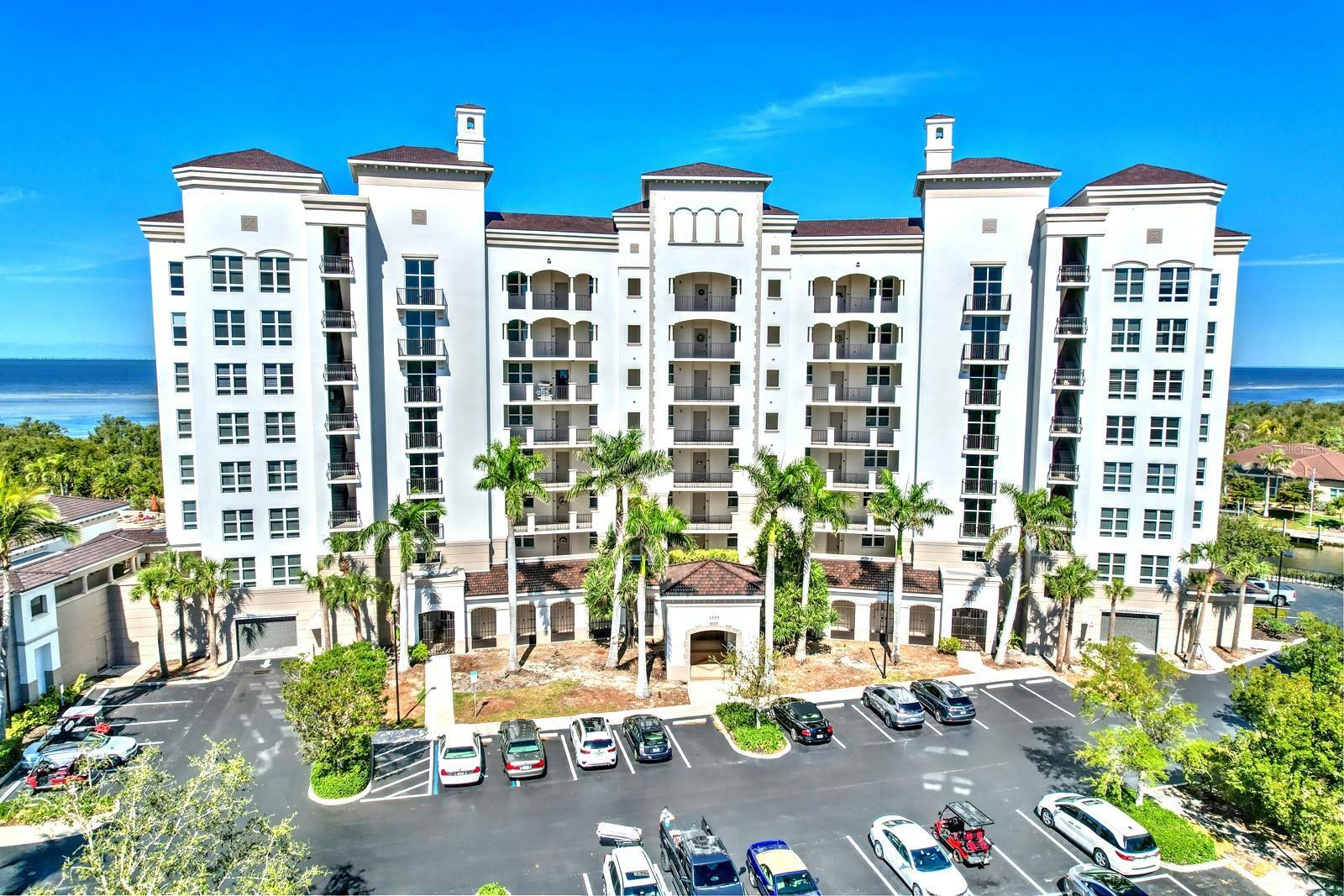 Property Photo:  3333 Sunset Key Circle 701  FL 33955 