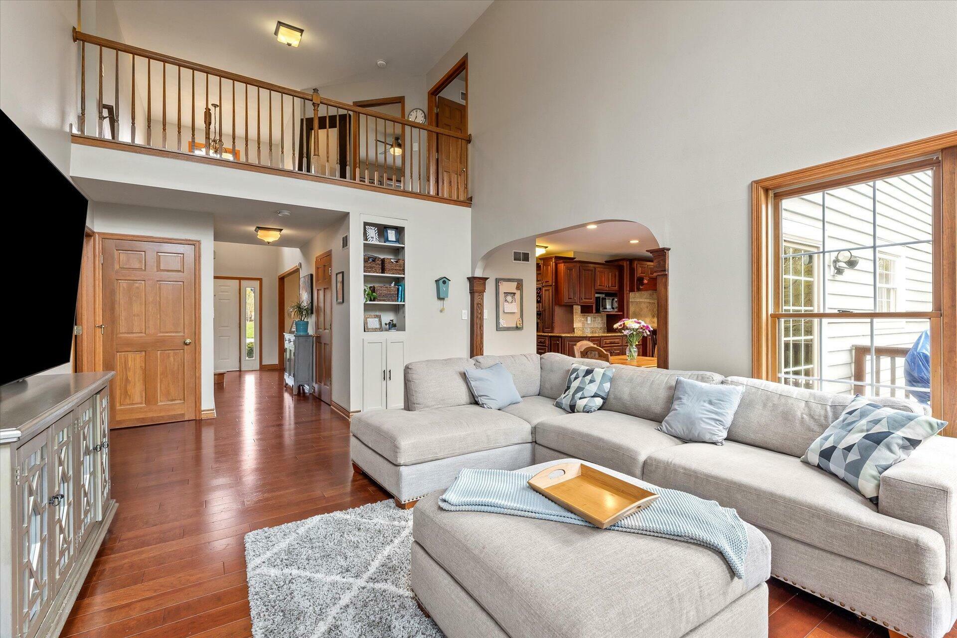 Property Photo: N49w15945 Caitlin Ct WI 53051