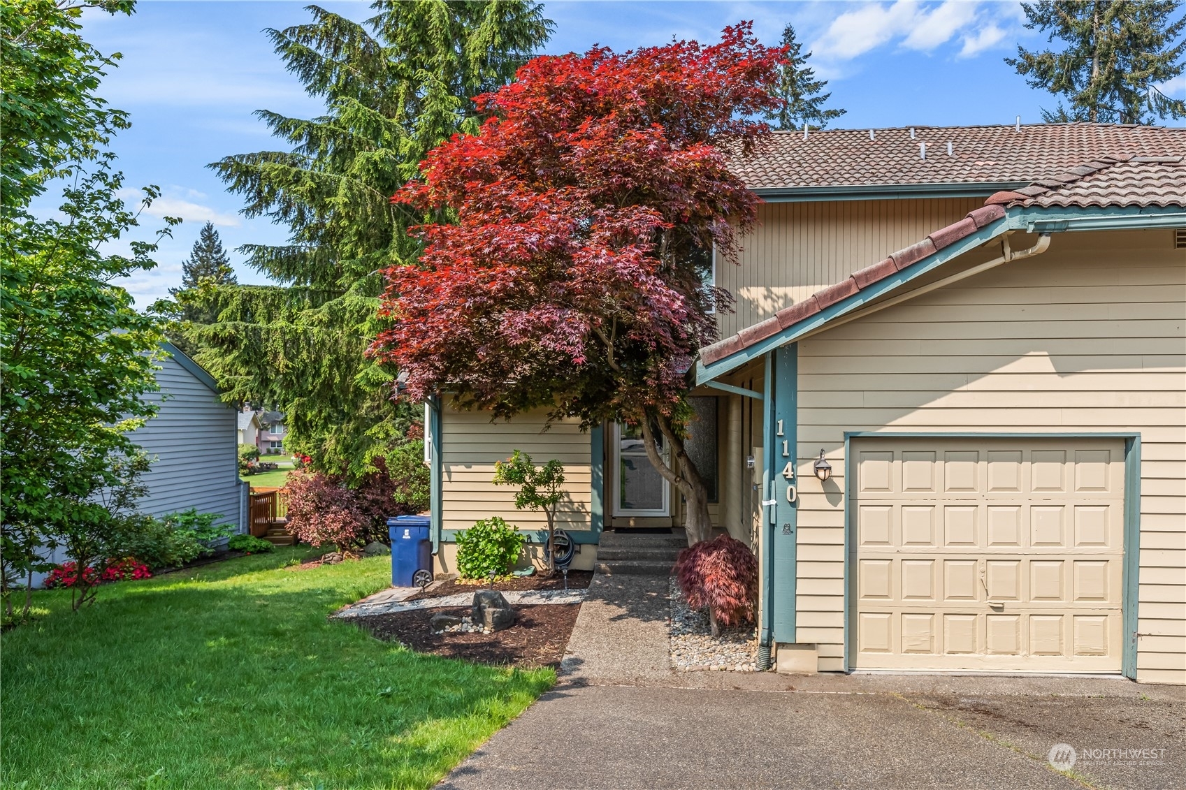 Property Photo:  1140 N Vassault Street  WA 98406 