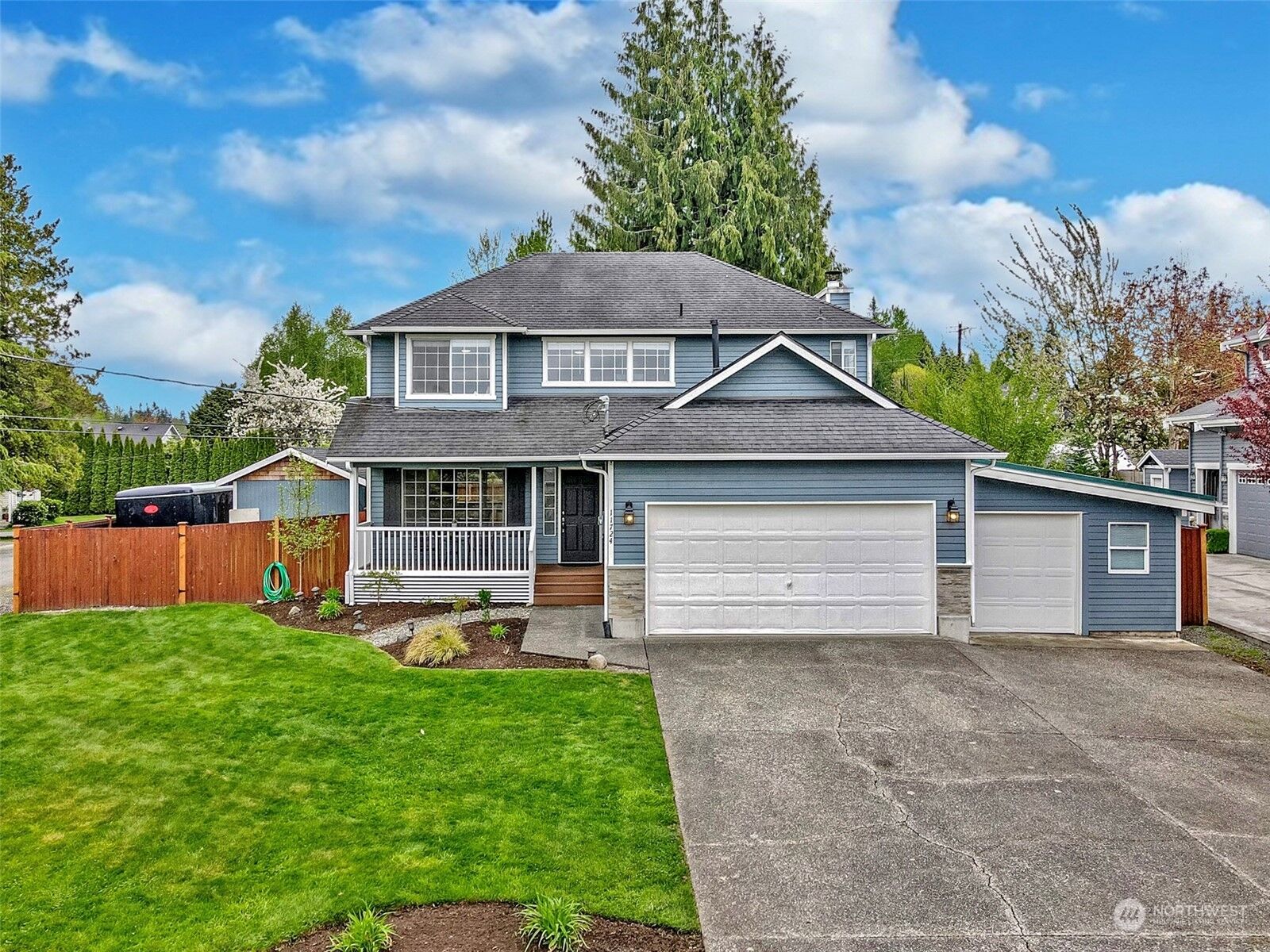 Property Photo:  11724 7th Street NE  WA 98258 