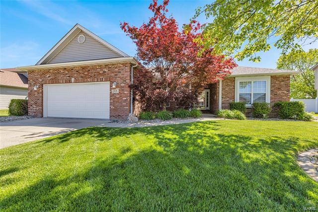 Property Photo: 144 Emerald Way IL 62040