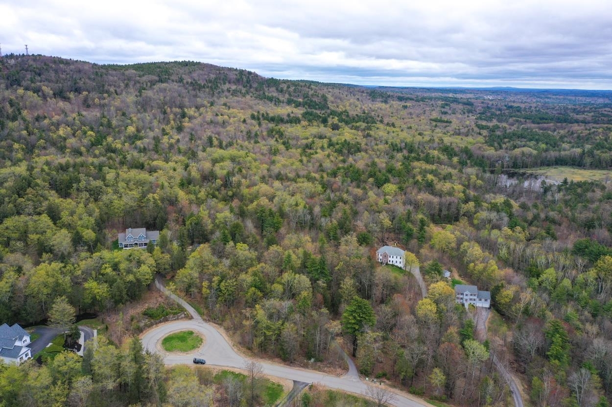Property Photo: 11 Wild Turkey Road NH 03037