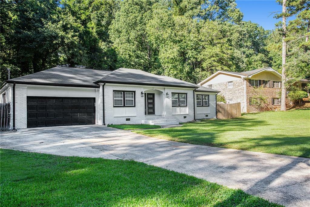 Property Photo: 3784 Leisure Woods Drive GA 30034