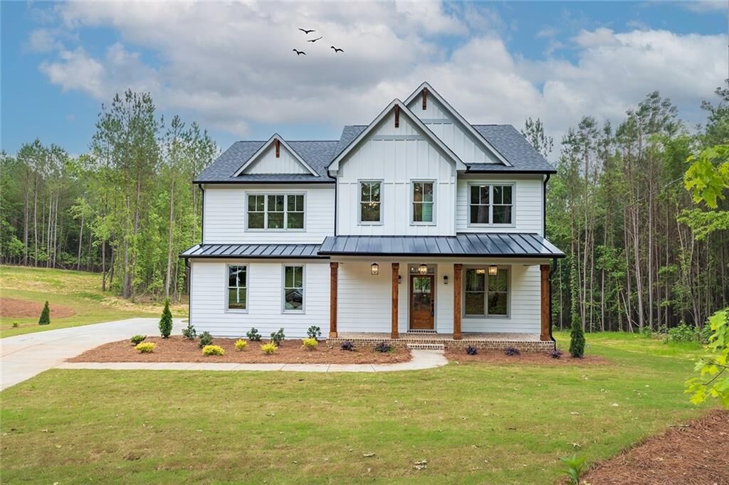 Property Photo:  3740 Tamiami Trail  GA 30041 