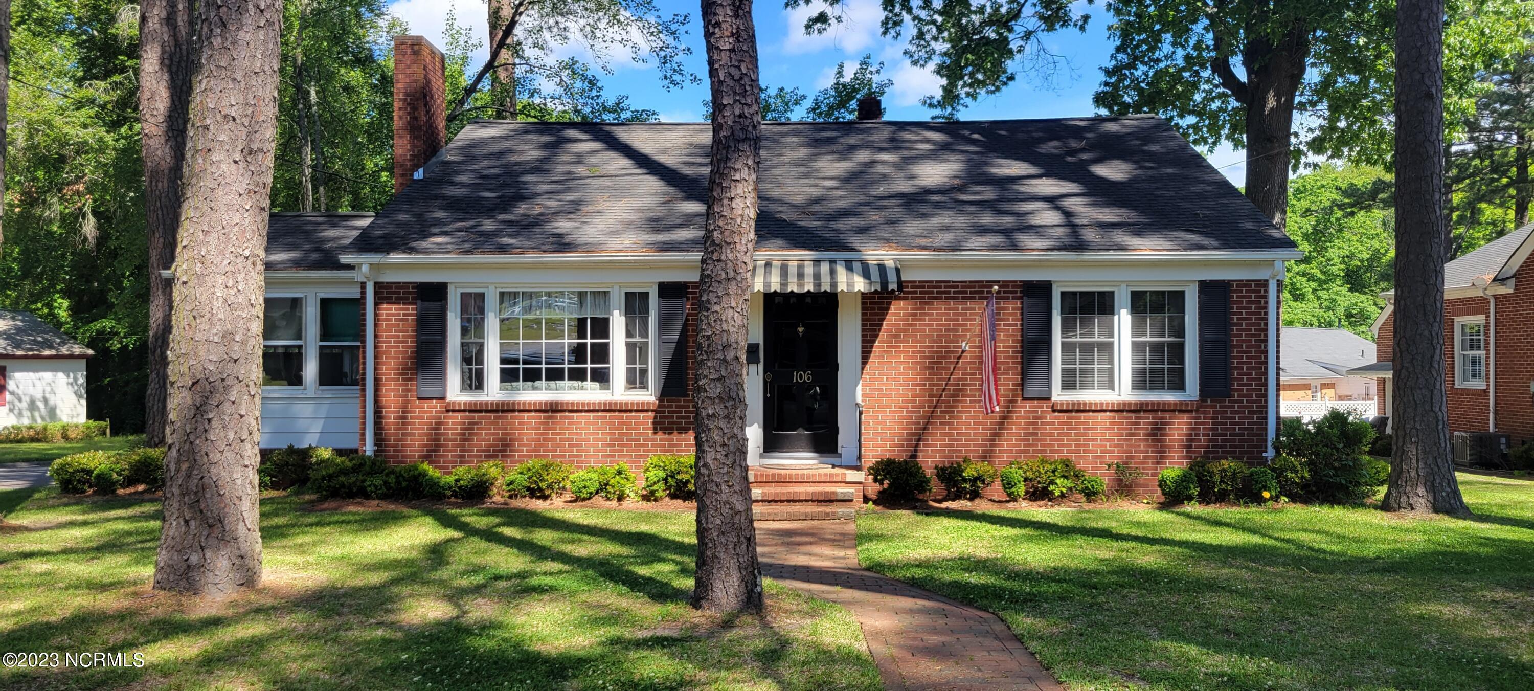 Property Photo: 106 W Roosevelt Drive NC 27892