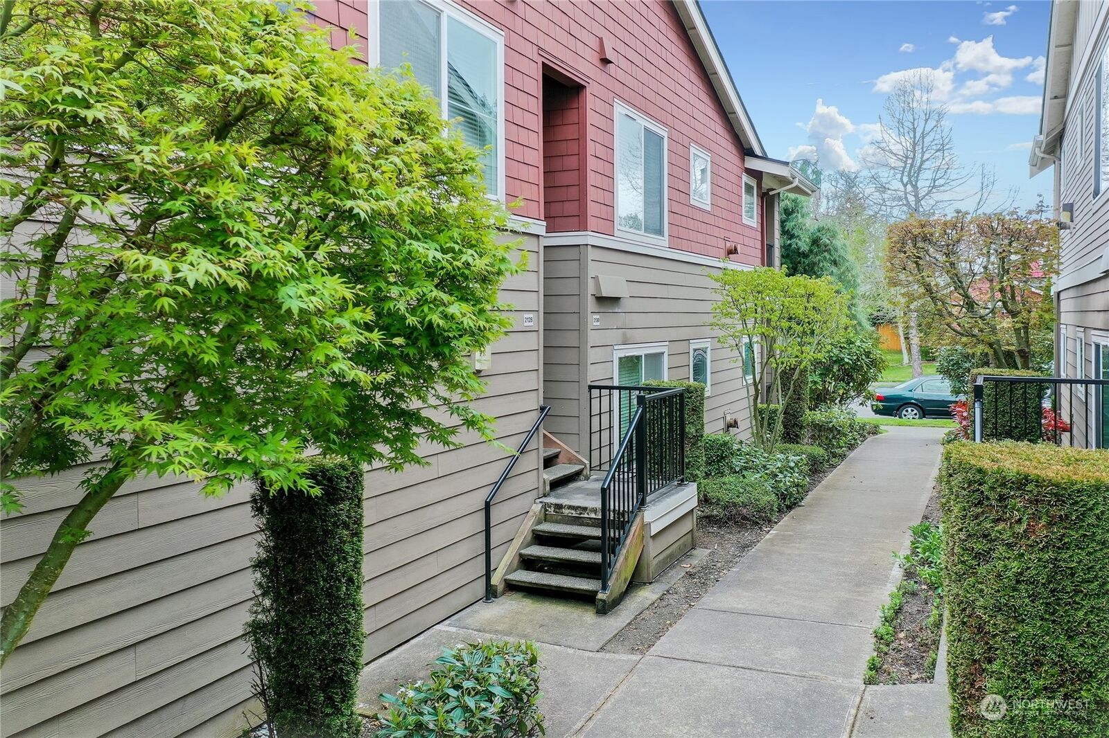 Property Photo:  2128 Palisade Boulevard E-6  WA 98327 