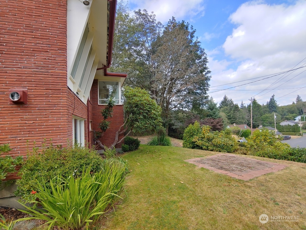 Property Photo:  1527 Montview Drive  WA 98520 