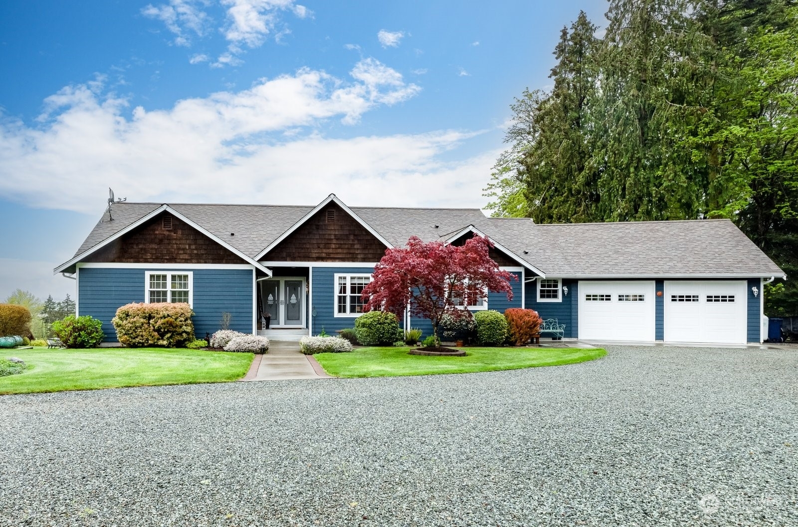 Property Photo:  11200 Sahalie Road  WA 98257 