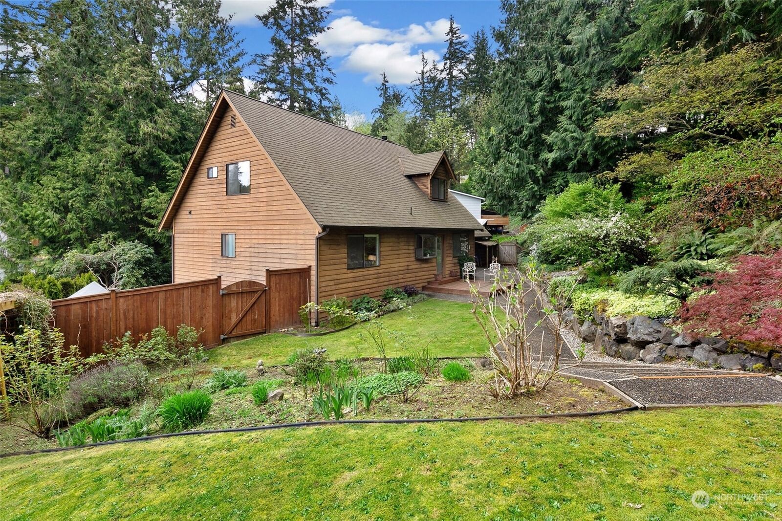 4 bed Brier home for sale 22310 34th Place W, Brier, WA 98036