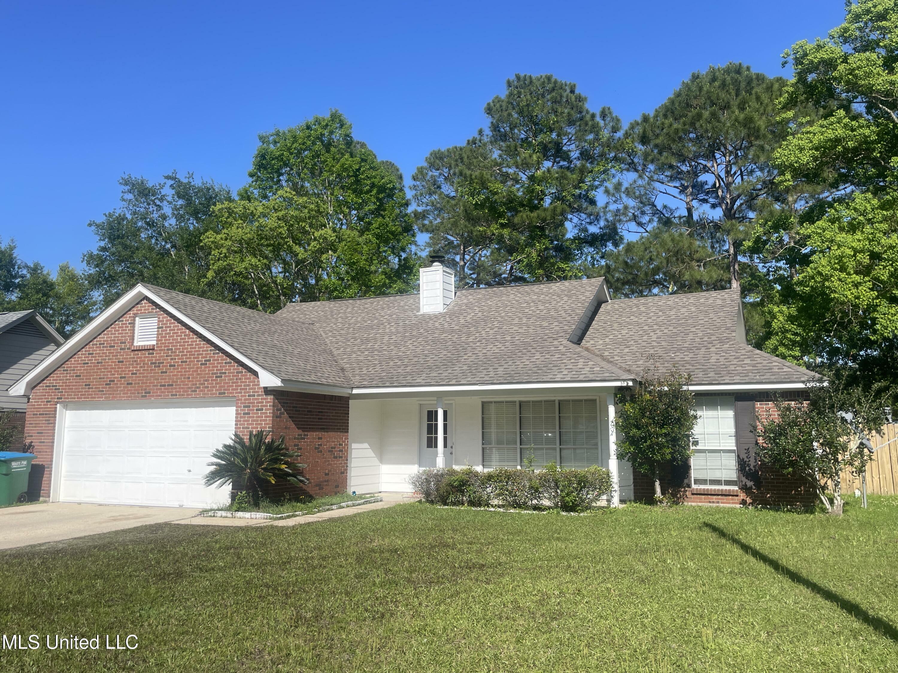 2212 Starfish Road  Gautier MS 39553 photo