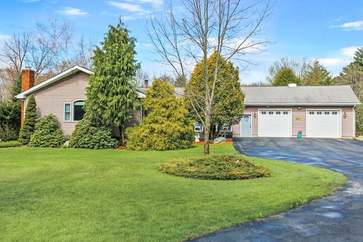 72 Old Southbridge Rd  Oxford MA 01540 photo