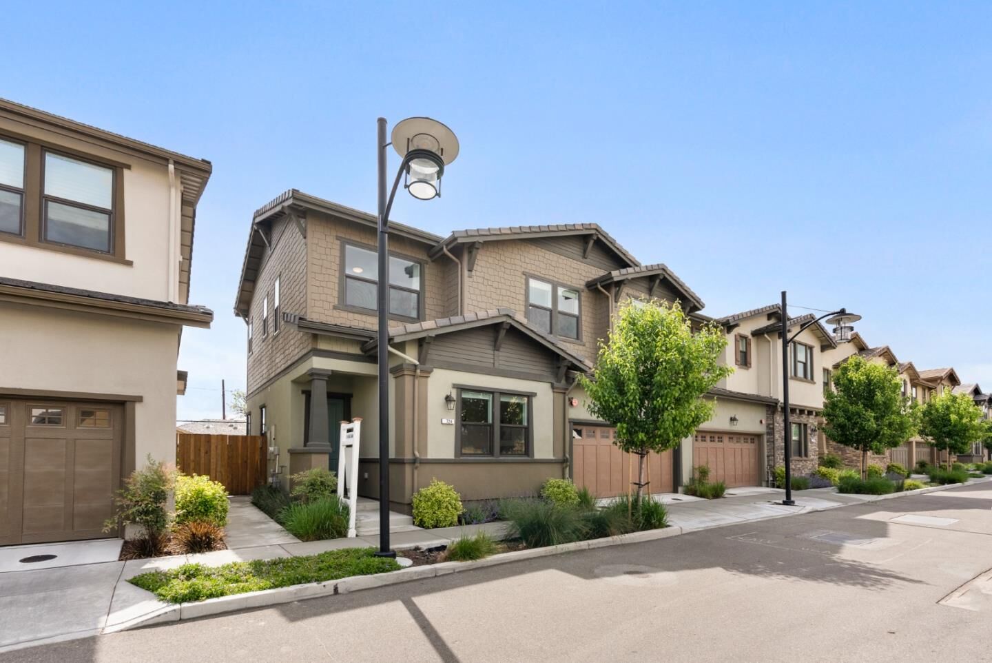 Property Photo:  724 Santa Cecilia Terrace  CA 94085 