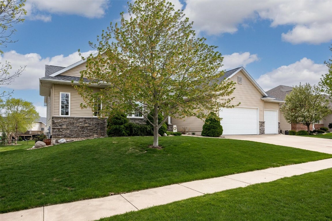 Property Photo:  4355 Pintail Drive  IA 52302 