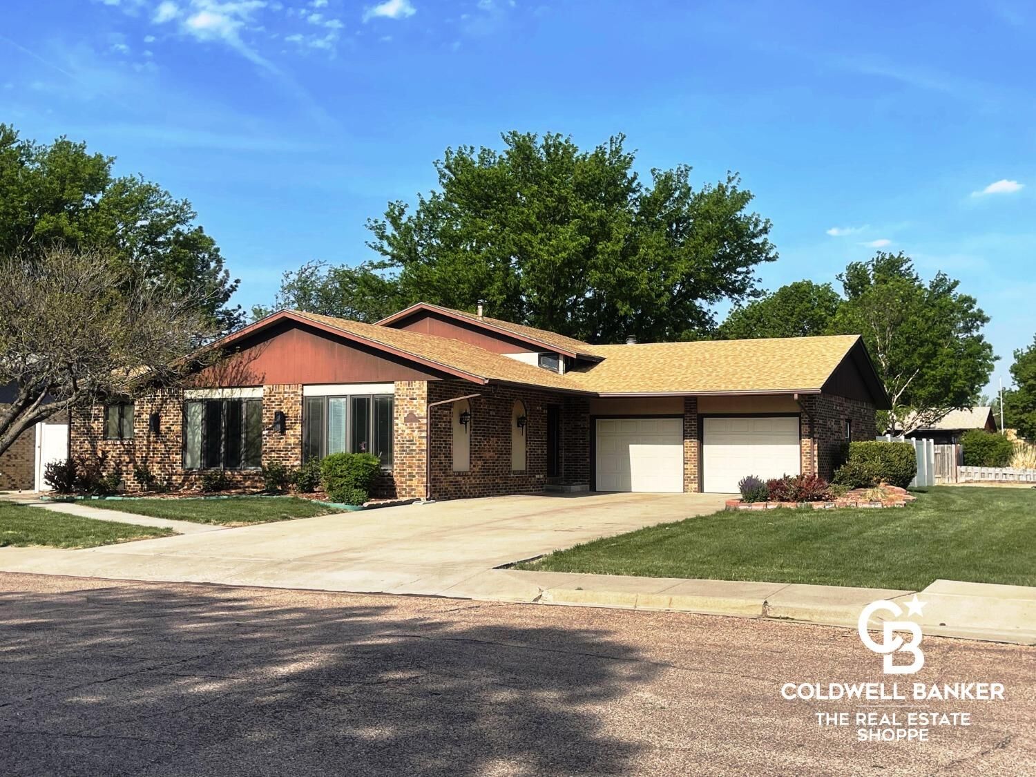 Property Photo: 2511 N Carriage Lane KS 67846