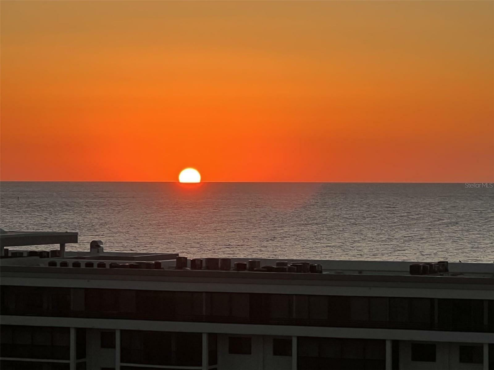 Property Photo: 1300 Benjamin Franklin Drive 907 FL 34236