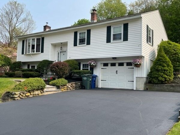 Property Photo: 18 Tory Cir MA 01453