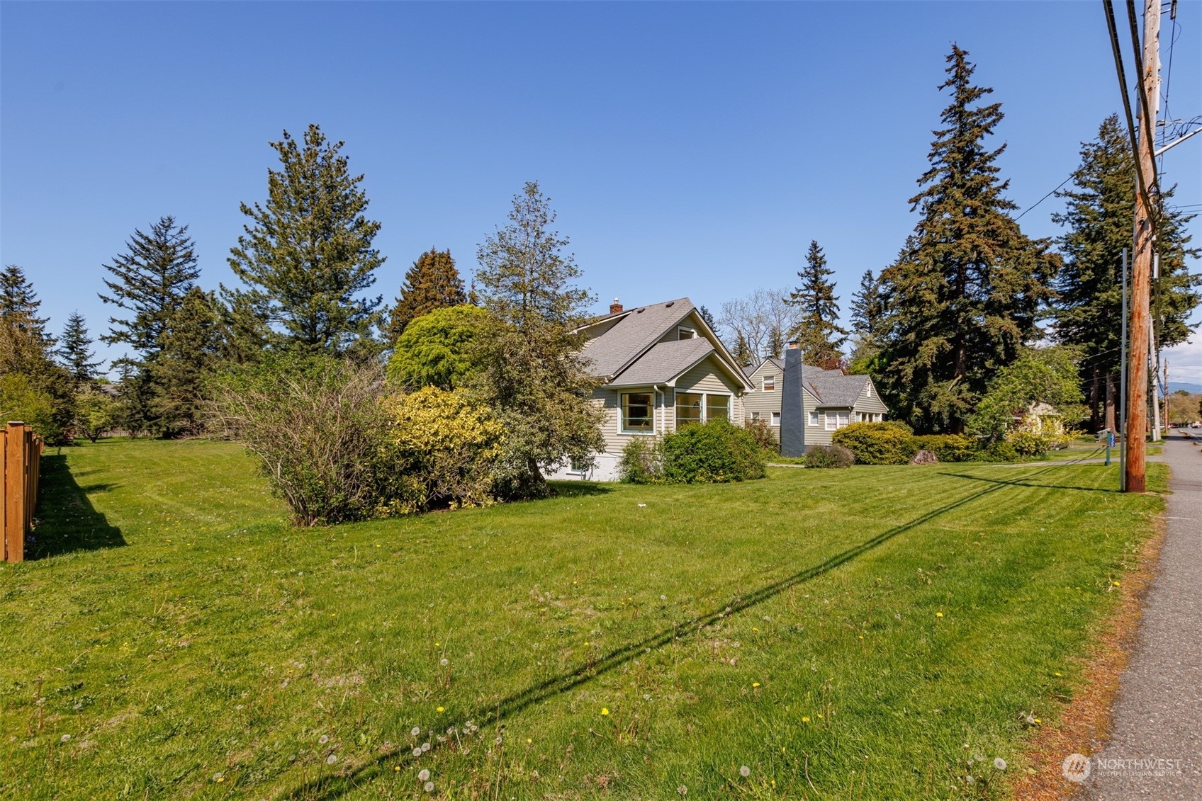 Property Photo: 2700 Block Birchwood Avenue WA 98225