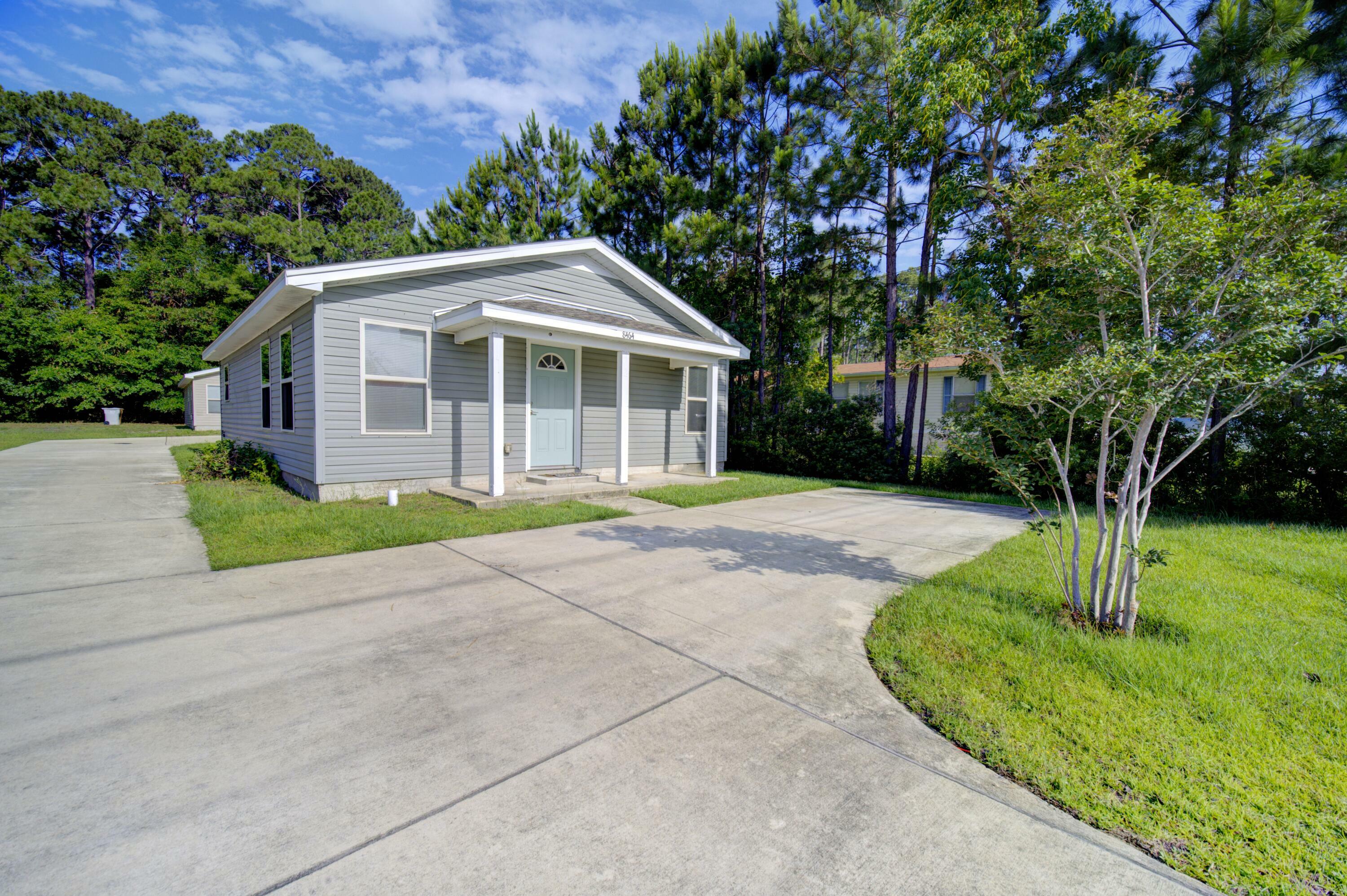 Property Photo:  8464 Promenade Court  FL 32566 