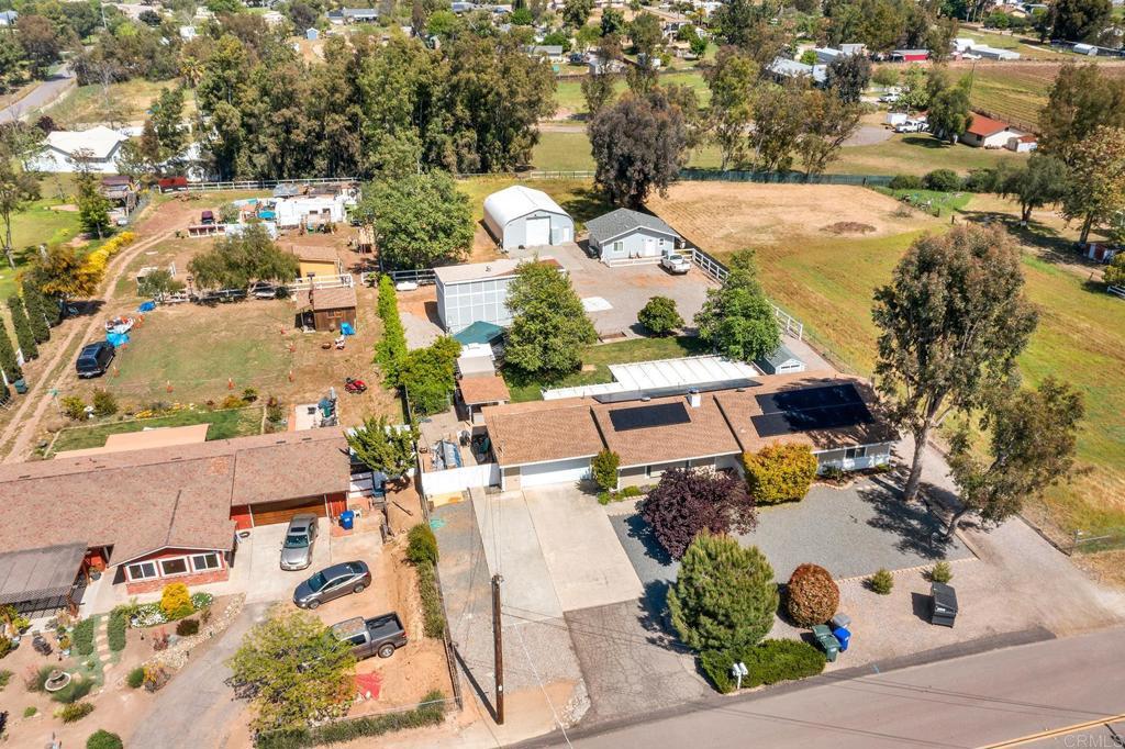 Property Photo: 950 952 Hunter Street CA 92065