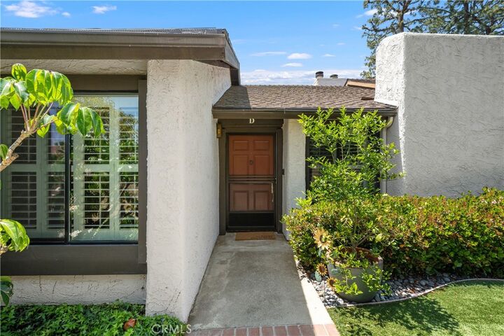 Property Photo:  274 W Montecito Avenue D  CA 91024 