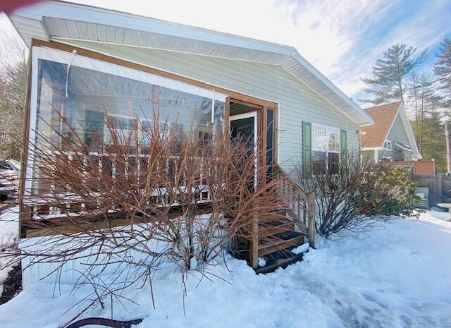 Property Photo:  6 Longwood Lane  ME 04073 