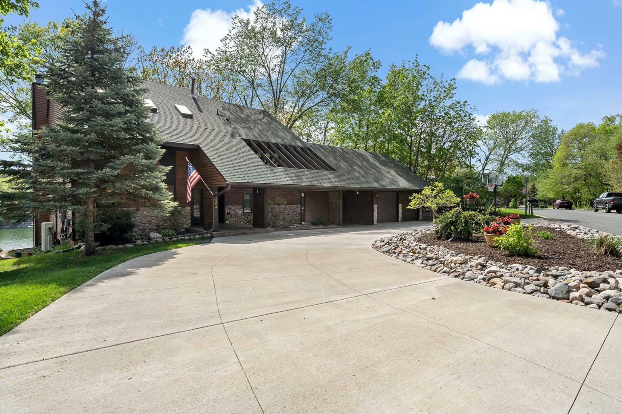 Property Photo:  15354 Fish Point Road SE  MN 55372 